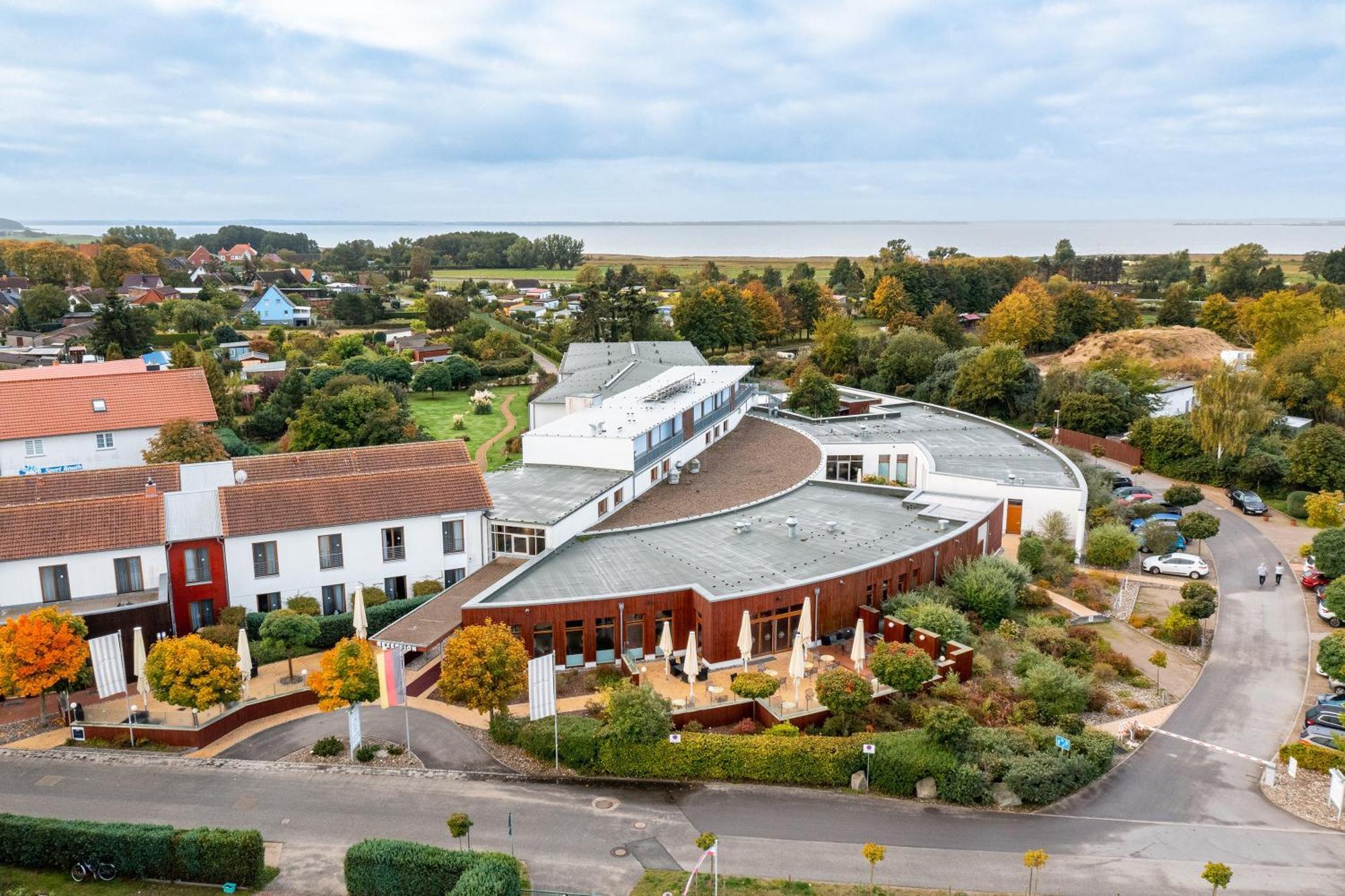 Seetelhotel Nautic Usedom Hotel & Spa 코세로우 외부 사진