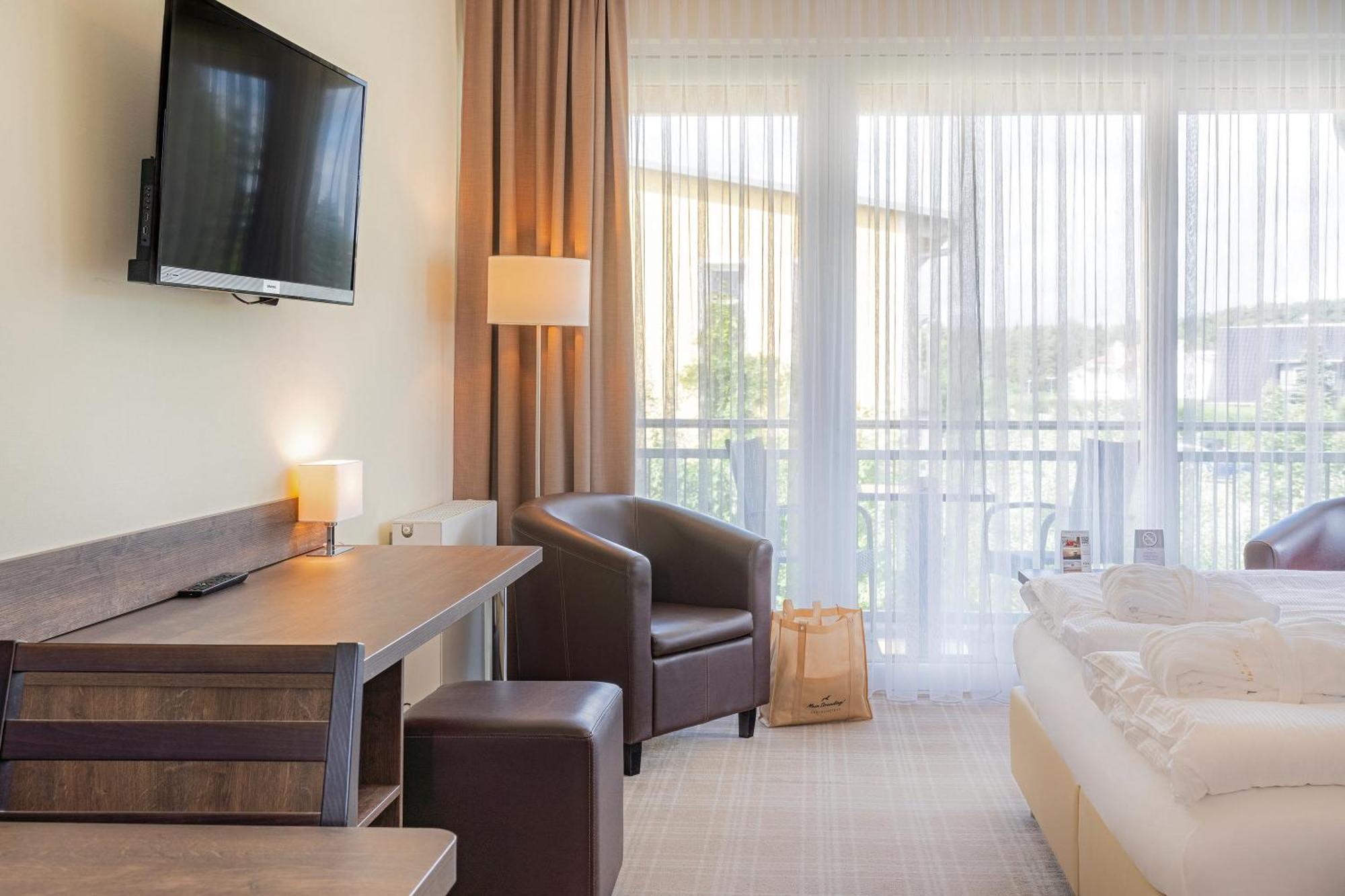 Seetelhotel Nautic Usedom Hotel & Spa 코세로우 외부 사진