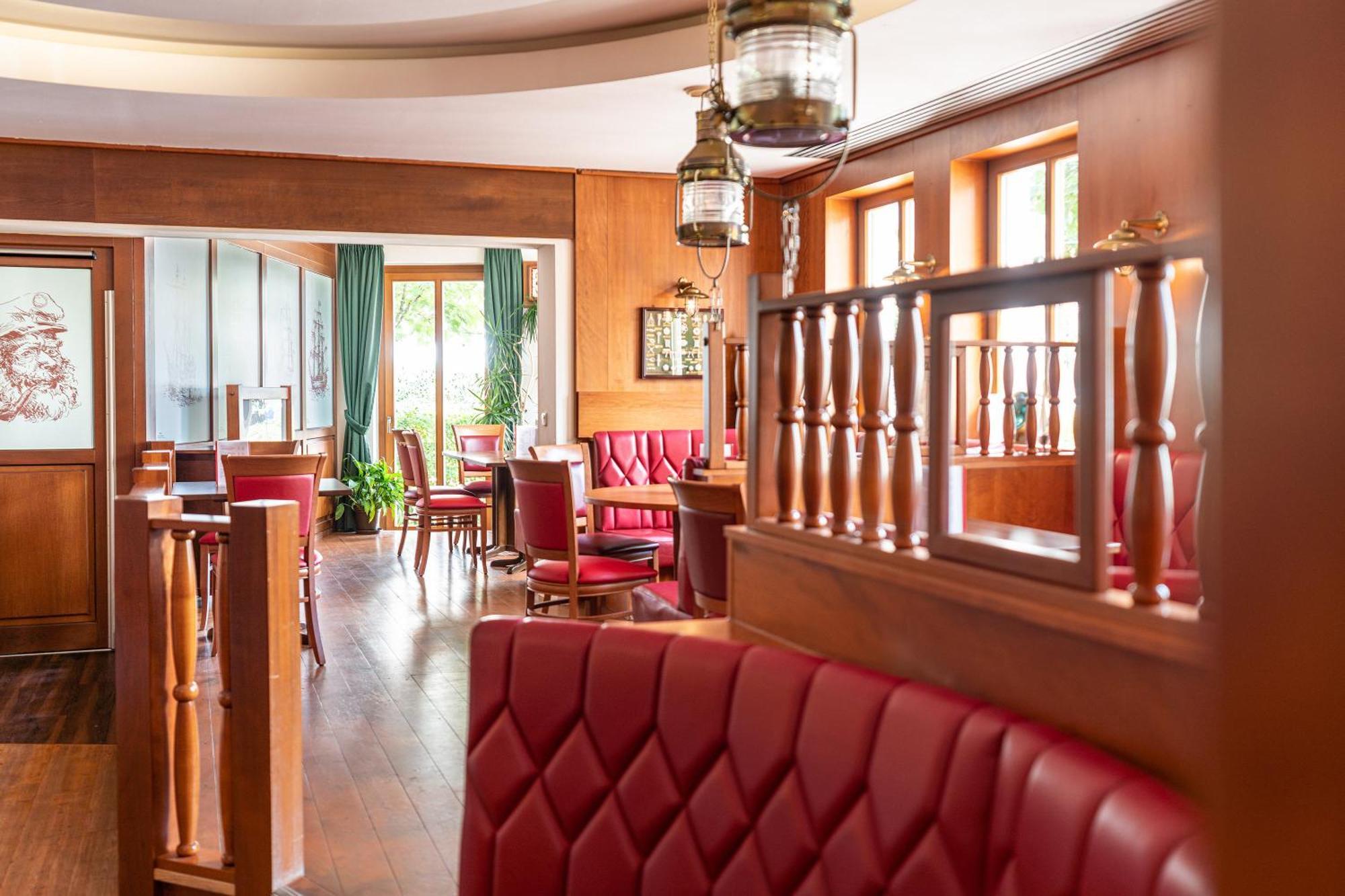 Seetelhotel Nautic Usedom Hotel & Spa 코세로우 외부 사진